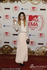 组图：2012MTV欧洲音乐大奖众星红毯璀璨