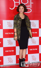 组图：李玹雨朱相昱等捧场《夜之女王》试映会