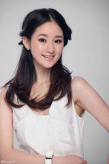 组图：郭晓婷清新写真靓丽淑女