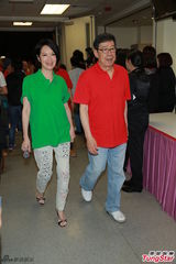 组图：TVB300艺人大合影 黄宗泽胡杏儿零交流