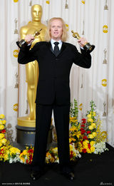 高清图：第82届奥斯卡金像奖颁奖礼后台掠影