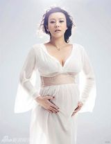 组图：女星郝蕾拍摄大肚写真曝光