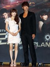 高清图：Rain李娜英出席《逃亡者》发表会