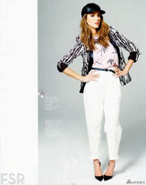 组图：阿尔芭最新封面大片 扮坏女人会上瘾