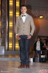 组图：TVB2014巡礼全员出动 女星竞艳旧爱相逢