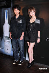 幻灯：孙耀威笑言自己酒品好 傅颖透露7月将发片