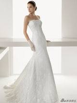 组图：超模芭芭拉唯美婚纱写真 典雅纯净秀美背