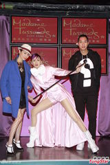 组图：梅艳芳蜡像揭幕 郭可盈彭敬慈怀念梅姐