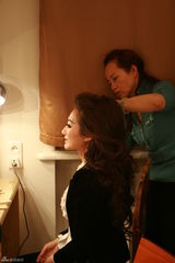 高清图：陕北民歌唱响欧洲 郝歌RNB曲风演绎