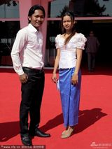 组图：《废墟》发布会 导演编剧齐来撑场