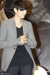 组图：元斌宣传《孤胆特工》 将行程安排给影迷