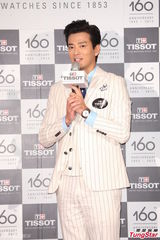 组图：陈晓东怕女友见光飞 调侃称放过自己