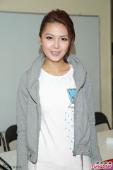 组图：TVB300艺人大合影 黄宗泽胡杏儿零交流