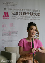 幻灯图：霍思燕亮相上海电影节 盘点7次时尚曝光