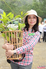 组图：钟楚红不确定复出 自觉不适合演母亲