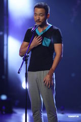 组图：吴建豪《舞林大会》热舞 张一山扎马尾助阵