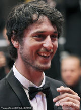 高清组图：《妓院里的回忆》首映 两美女大玩女女吻