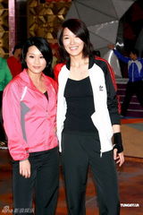 组图：无线台庆表演项目彩排 萧正楠胡定欣亮相