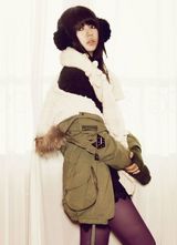 组图：韩星尹恩惠冬季写真 时尚性感不失优雅