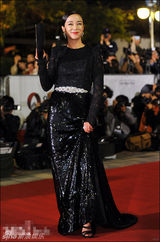 组图：众星闪耀大钟盛宴 河智苑金秀贤成焦点