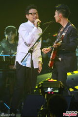 组图：关楚耀个唱邀张学友坐阵 遗撼谭咏麟未到