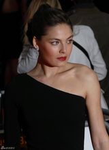 幻灯图：沃辛顿携女友亮相《诸神之战》英国首映