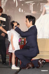 组图：宋承宪吻到数不清 金泰熙忘记曾到过台湾