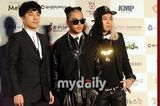 组图：韩Gaon K-pop颁奖bigbang等闪耀红毯