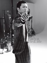 组图：李晨登时尚男刊封面 展现质感熟男魅力