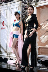 组图：杨谨华外穿Bra秀爆乳 乐当败犬今年不嫁