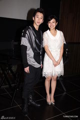 组图：陈妍希最爱吃菠萝油 无暇出席反狗仔行动