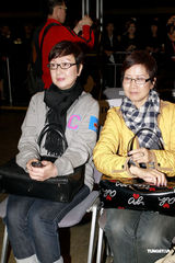 组图：陈冠希与女友感情稳定 最爱的女生是妈妈