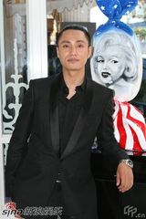 高清组图：赵薇清丽亮相戛纳 陈坤淡定别具潇洒风度