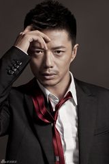 高清图：华谊兄弟13星《时尚先生》封面大片