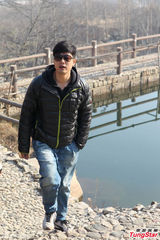 组图：凌潇肃自曝喜欢女儿 坦言预备生两个