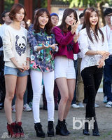 组图：GirlsDay参加K-POP Festival快闪活动