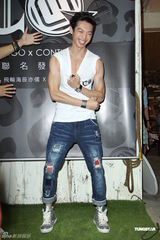 组图：飞轮海今年无缘合体 Darren计划向女友求婚