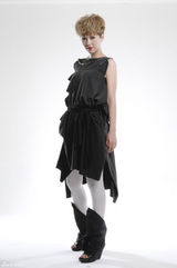 组图：亚运推广大使谭维维烈焰红唇写真