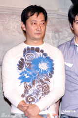 幻灯图：周杰伦领头做公益 被扯上绯闻很无奈