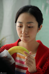 高清图：桂纶镁《全球热恋》多套造型皆为古董