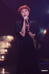 组图：黄宗泽为《劲歌金曲》录影 否认与胡杏儿拍拖