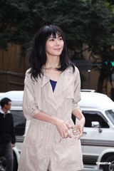 组图：孙燕姿自称“机车”情人 出新专辑显女人味 