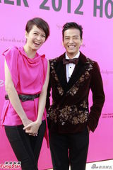 组图：吴君如力挺曾志伟 胡杏儿不急发展新感情