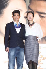 组图：章子怡宣传新片 受访阵仗大否认与霍启山复合