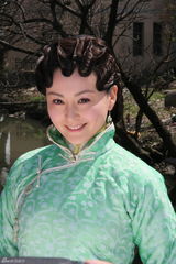 高清图：《欢喜婆婆俏媳妇》热拍 胡杏儿称不嫁豪门