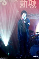 组图：“新城I DO音乐会”开唱 阿Sa(蔡卓妍)侧田陈伟霆献唱
