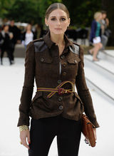 组图：纽约名媛奥利维亚帅气亮相伦敦时装周