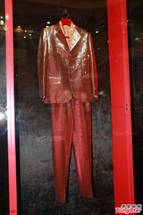 组图：张国荣纪念展揭幕 唐鹤德现身怀念哥哥