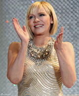 高清图：《欲望都市2》东京首映 帕克礼服最美