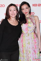 组图：舒淇力撑周星驰不小气 否认被星爷追求